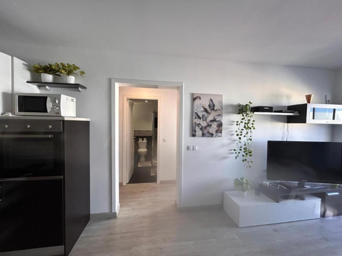 Casa Matilde Apartment คอร์ราเลโฮ ภายนอก รูปภาพ